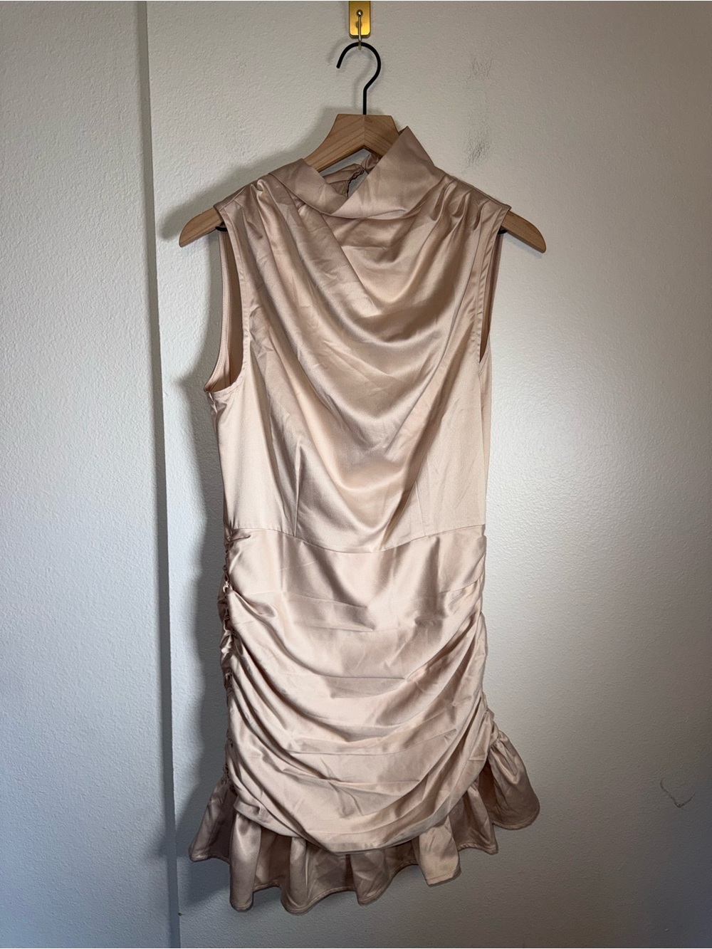 TCEC Pale Blush PinK Bridal Shower Bachelorette Party Ruffle Mini Dress M